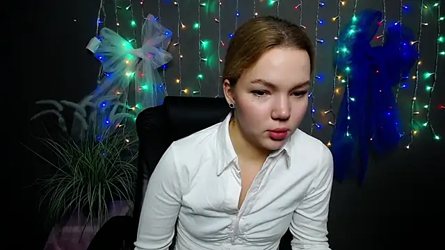 StellaLight online show from 11-05-25, 01:11