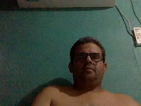 Snapshot of Katracho6969 chatting on 09-27-25, 04:17 Katracho6969 online show from 09-27-25, 04:17