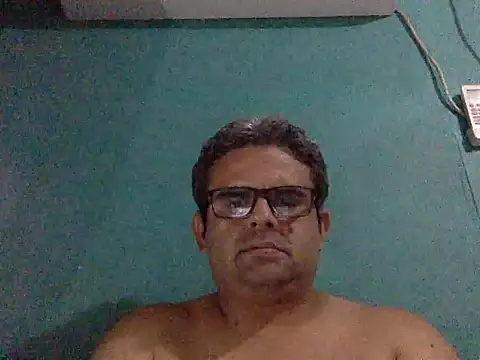 Snapshot of Katracho6969 chatting on 10-23-25, 02:55 Katracho6969 online show from 10-23-25, 02:55