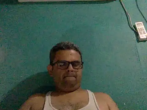 Snapshot of Katracho6969 chatting on 11-05-25, 03:50 Katracho6969 online show from 11-05-25, 03:50