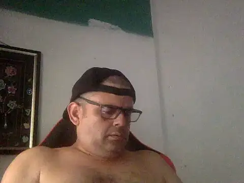 Katracho6969 online show from 05-02-26, 06:35