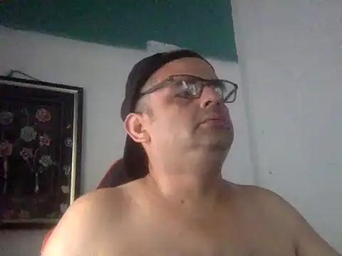 Katracho6969 online show from 05-03-26, 04:57