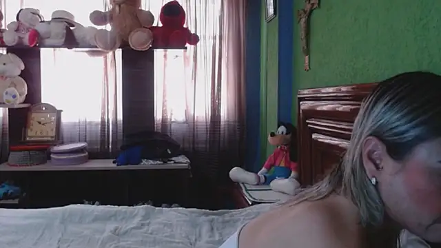  Charlize theron  online show from 11-11-25, 05:57