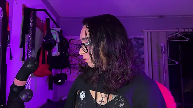 xoFrankie online show from 11-06-25, 03:18