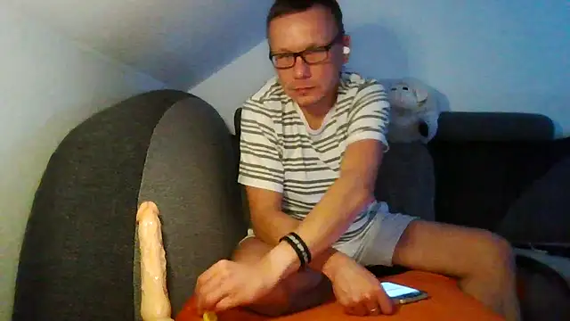 Snapshot of Sam_molinari chatting on 11-01-25, 10:01 Sam molinari online show from 11-01-25, 10:01