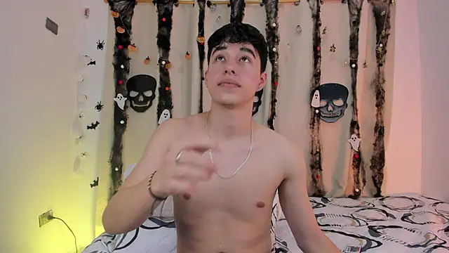 mrhot night online show from 10-24-25, 11:12