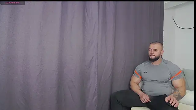 RickyMiami1 online show from 12-20-25, 07:32