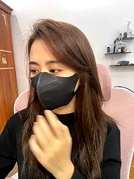 Mochi21 online show from 12-21-25, 05:47