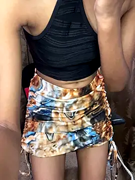 Snapshot of _Sanam_ chatting on 09-24-25, 02:26 Sanam online show from 09-24-25, 02:26