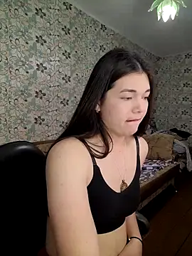 Snapshot of Albi_Glow chatting on 09-30-25, 02:27 Albi Glow online show from 09-30-25, 02:27