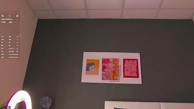 SaraHearts online show from 02-05-26, 01:43