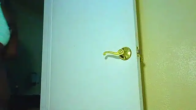 CinnaCakesss online show from 11-29-25, 08:06