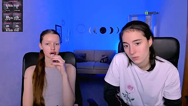 khloebeauty online show from 11-19-25, 08:20