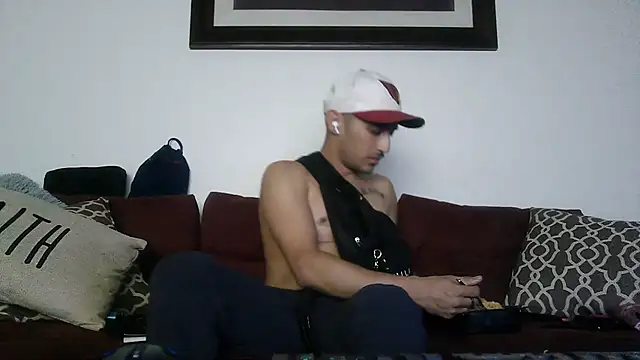 Sicksob online show from 05-18-26, 04:40
