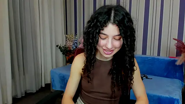 Snapshot of ArianaFoxi chatting on 09-18-25, 01:13 ArianaFoxi online show from 09-18-25, 01:13