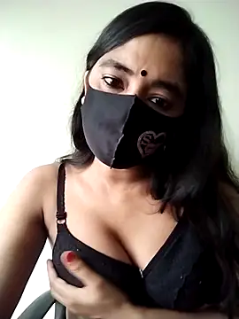 Snapshot of Puja-Rane chatting on 09-11-25, 03:50 Puja-Rane online show from 09-11-25, 03:50