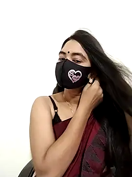 Snapshot of Puja-Rane chatting on 09-21-25, 02:57 Puja-Rane online show from 09-21-25, 02:57
