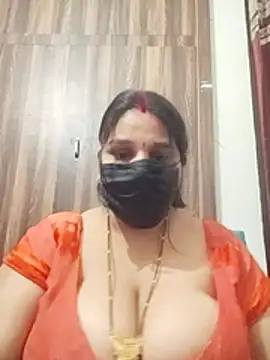 Snapshot of Sexybhabhi6 chatting on 02-16-26, 01:51 Sexybhabhi6 online show from 02-16-26, 01:51