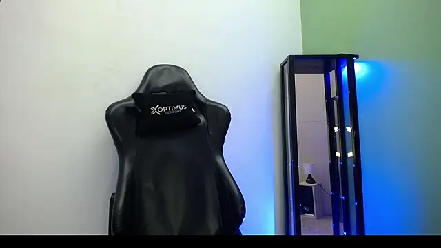 dilan hott  online show from 01-07-26, 08:11