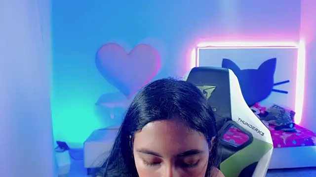 mishel hott online show from 09-21-25, 09:38