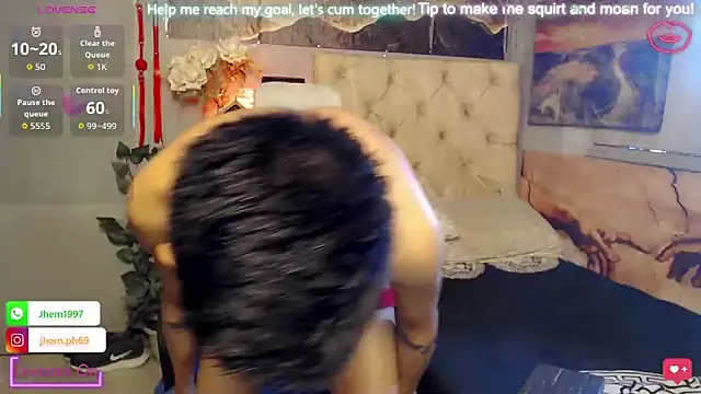 Snapshot of Skinny_CumLoader69 chatting on 10-29-25, 02:14 Skinny CumLoader69 online show from 10-29-25, 02:14