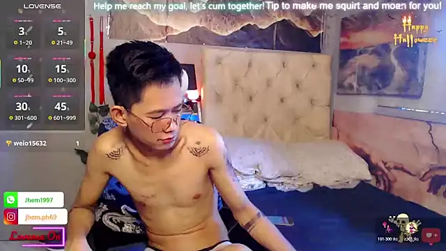 Snapshot of Skinny_CumLoader69 chatting on 11-01-25, 02:02 Skinny CumLoader69 online show from 11-01-25, 02:02