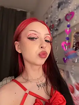 Snapshot of Lina_Thornton_ chatting on 02-12-26, 08:48 Lina Thornton online show from 02-12-26, 08:48