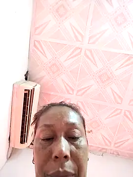 Naomi-Mature online show from 11-24-25, 08:14