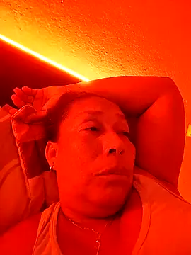 Snapshot of Naomi-Mature chatting on 02-15-26, 09:22 Naomi-Mature online show from 02-15-26, 09:22