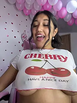 Snapshot of SharaRous chatting on 03-09-26, 11:53 SharaRous online show from 03-09-26, 11:53