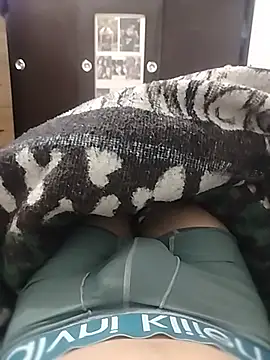 Snapshot of Sexopiperico chatting on 07-22-26, 11:35 Sexopiperico online show from 07-22-26, 11:35