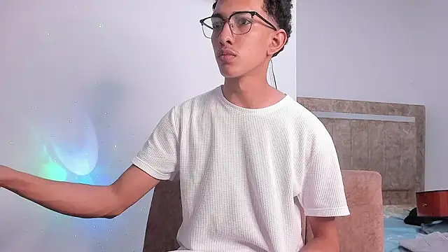 Cj davis  online show from 10-11-25, 04:12