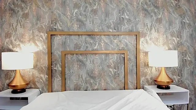 DannaBelucci online show from 11-26-25, 08:32