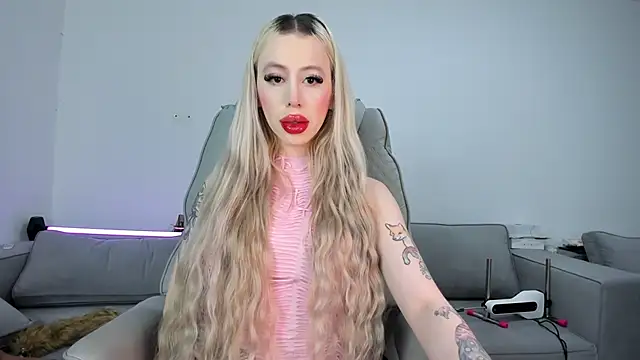 Sweet Soffi online show from 02-08-26, 03:43