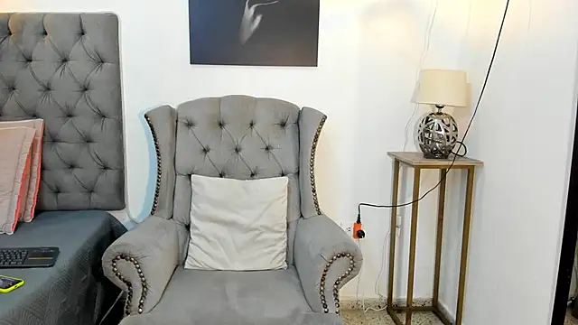 nahiroby ebony online show from 09-22-25, 06:54