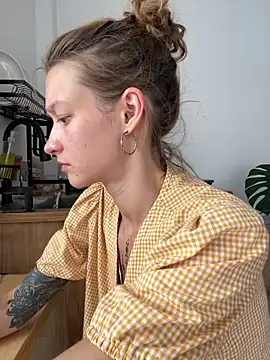 Snapshot of __grace__ chatting on 04-30-26, 05:47 grace online show from 04-30-26, 05:47