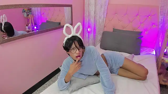 Snapshot of Liam_evvan chatting on 09-11-25, 04:12 Liam evvan online show from 09-11-25, 04:12