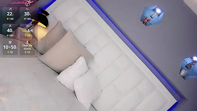 DaniielaV online show from 03-15-26, 09:10