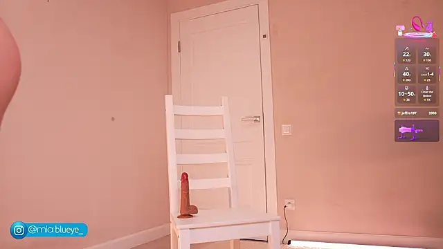 Miablueye online show from 02-20-26, 09:26