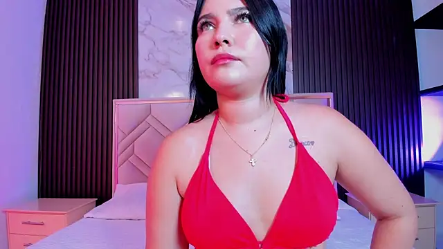 Snapshot of MiaaFarrel chatting on 09-18-25, 07:16 MiaaFarrel online show from 09-18-25, 07:16