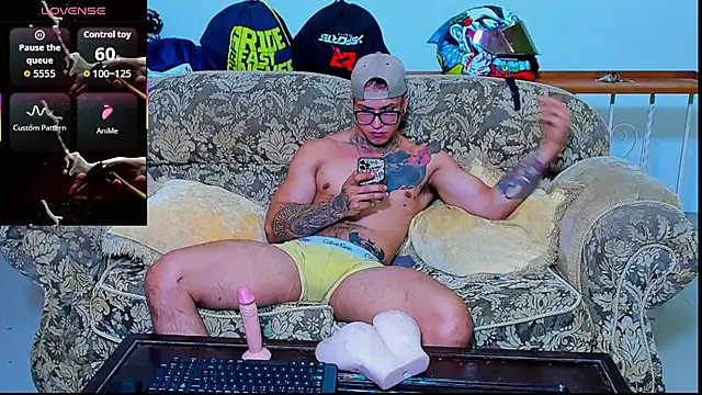 ArnoldSexy  online show from 10-07-25, 05:04