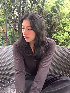 Snapshot of KloePink_ chatting on 10-07-25, 11:51 KloePink online show from 10-07-25, 11:51