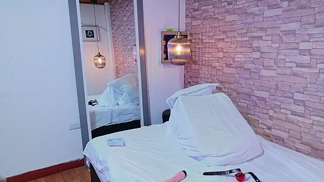 Martina thompson69 online show from 01-09-26, 02:31