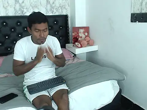 Adam Morgan2 online show from 10-05-25, 02:54