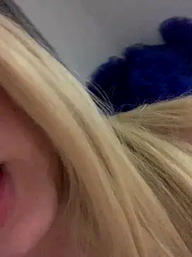 Snapshot of loiragoxtosinnha chatting on 10-23-25, 11:57 loiragoxtosinnha online show from 10-23-25, 11:57