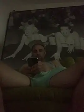 Hothotboyg online show from 03-19-26, 01:42