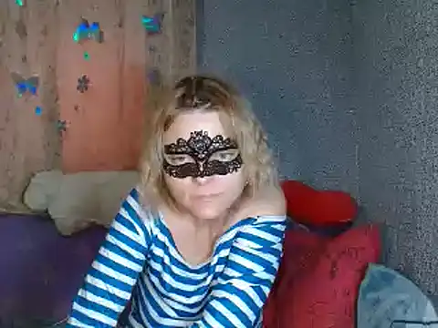 Miss Nona online show from 10-19-25, 11:55