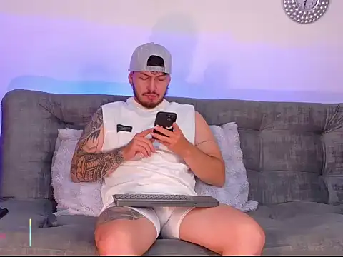 Snapshot of JaxRagnar088 chatting on 09-09-25, 10:31 JaxRagnar088 online show from 09-09-25, 10:31