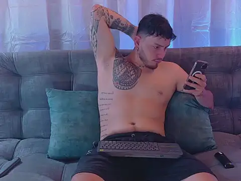 Snapshot of JaxRagnar088 chatting on 11-07-25, 10:21 JaxRagnar088 online show from 11-07-25, 10:21