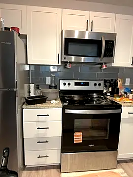 cupcakemia online show from 09-30-25, 04:56